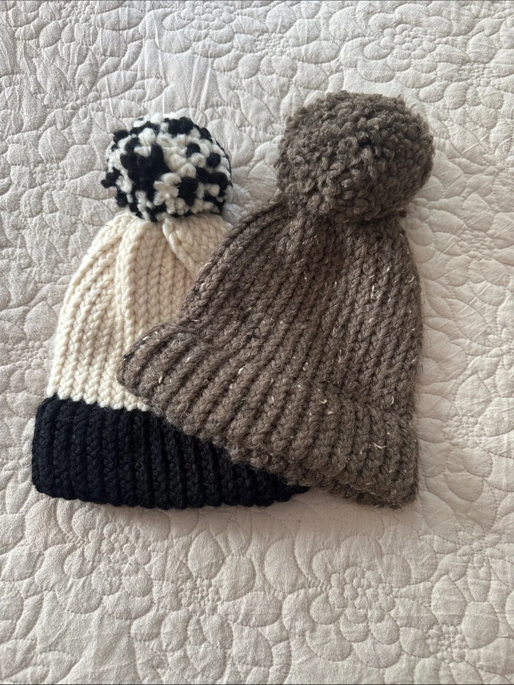 Kids Cozy Pom-Pom Knit Hat - Brown and Cream/Black